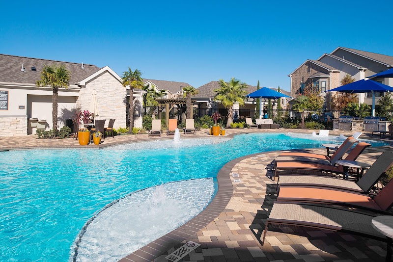 Cortland Avion Shadow Creek