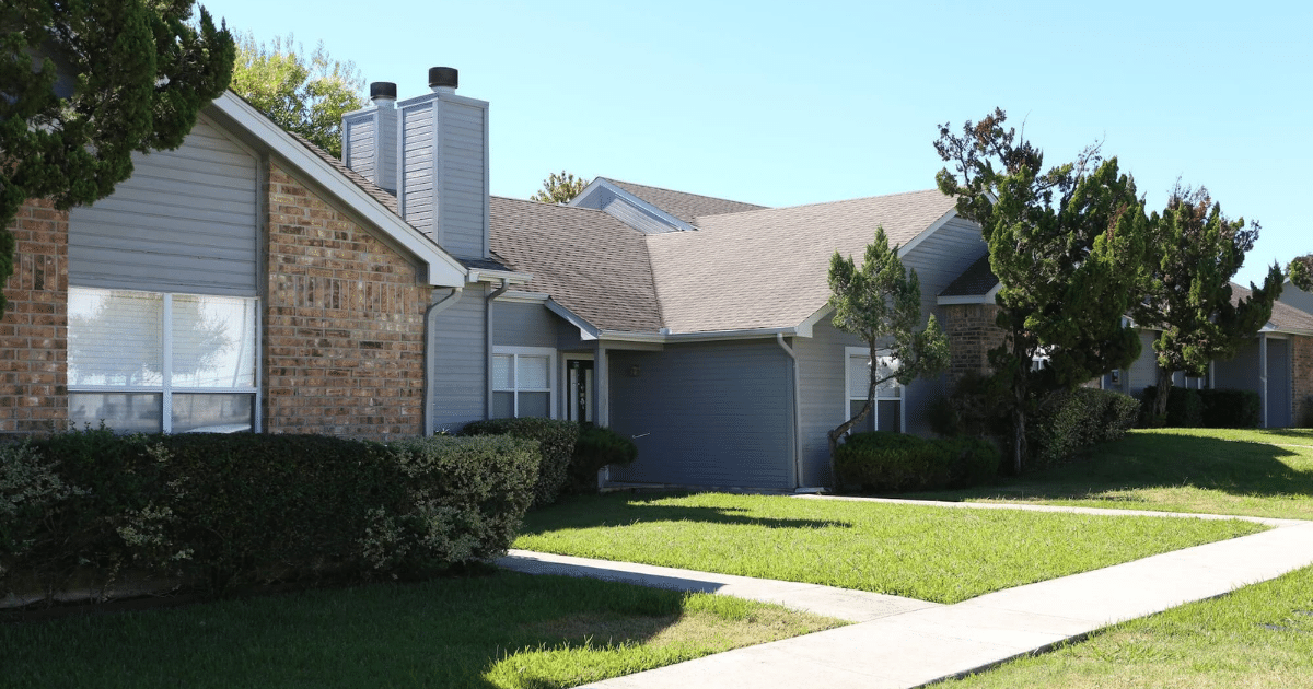 Country View Apartments