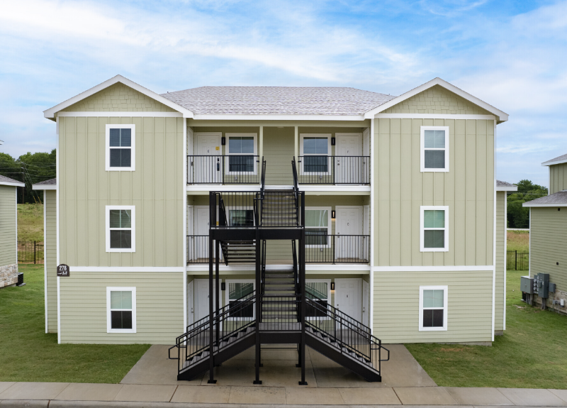 Eagle's Nest Apartments