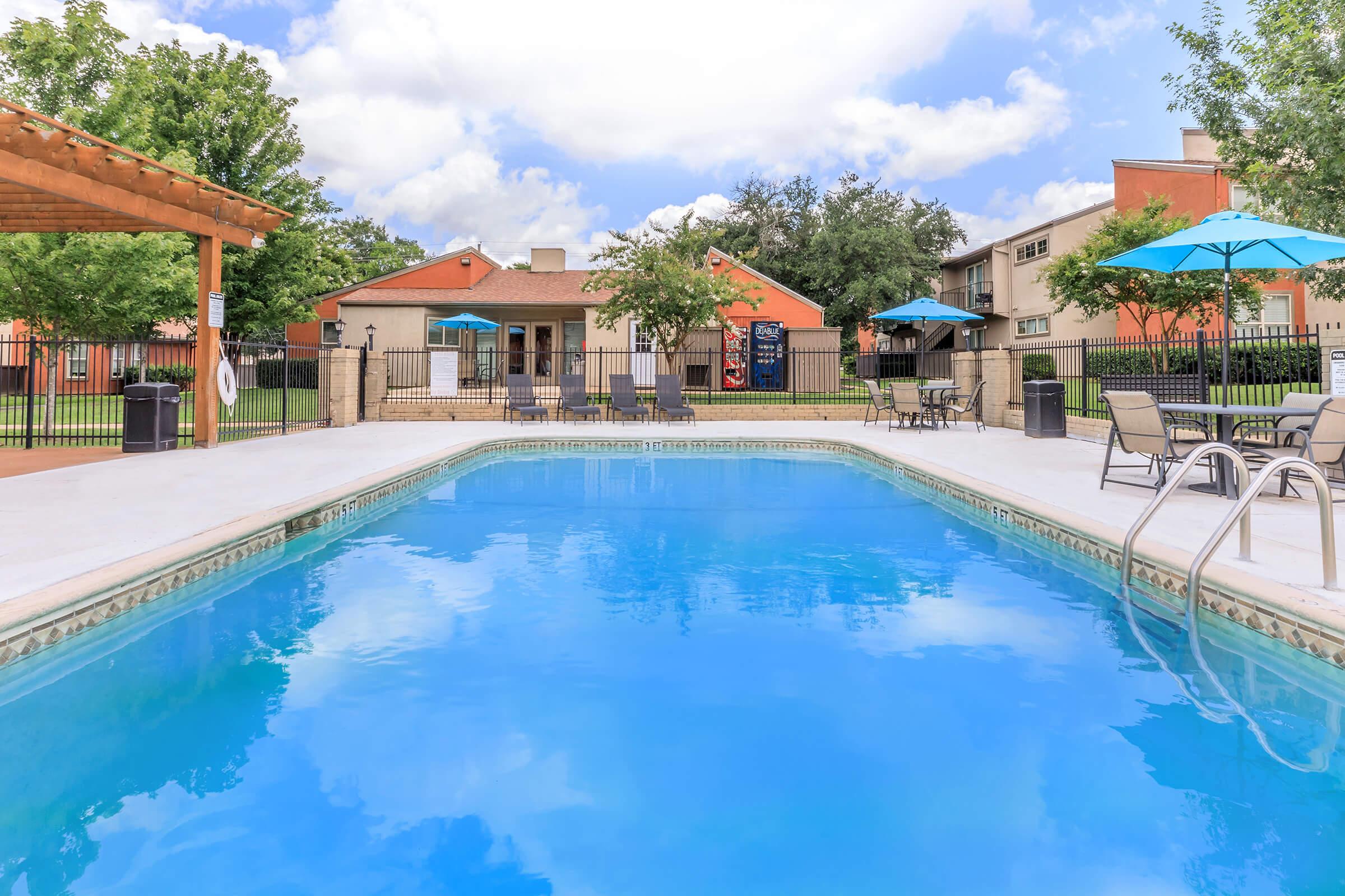 Glen Hollow Apartments