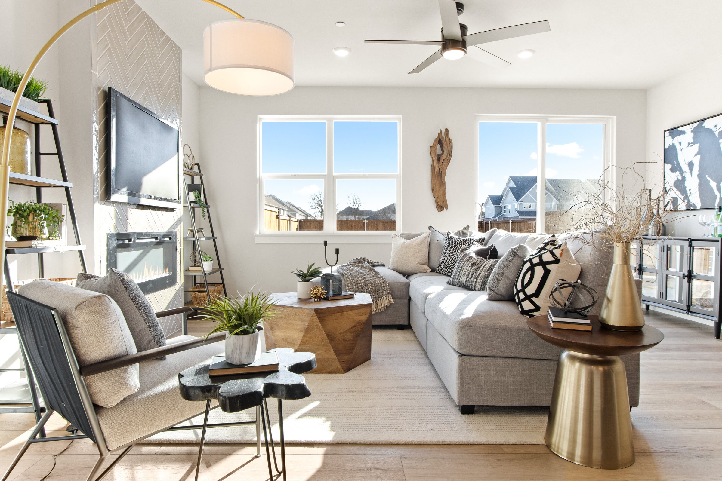 Grenadier Homes - Woodbridge Townhomes