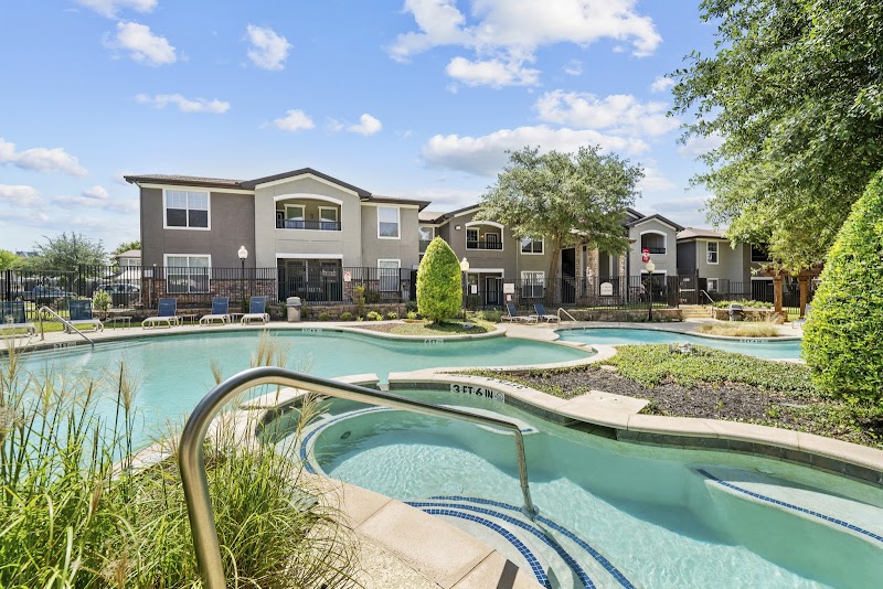 Hidden Creek Apartments