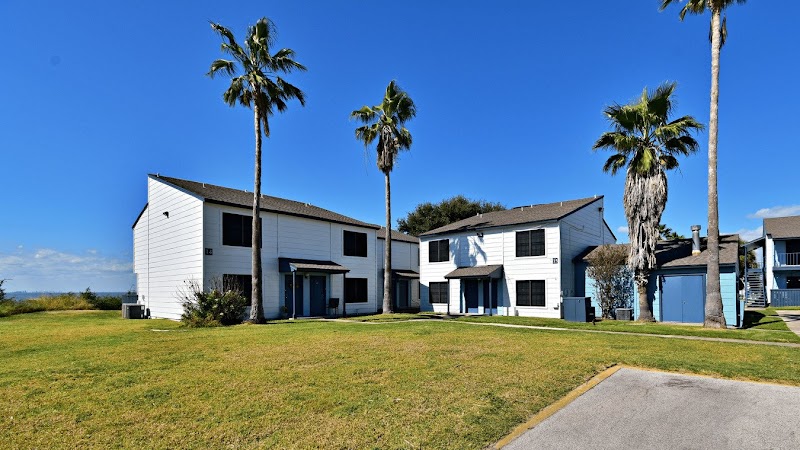 Land's End Apartments