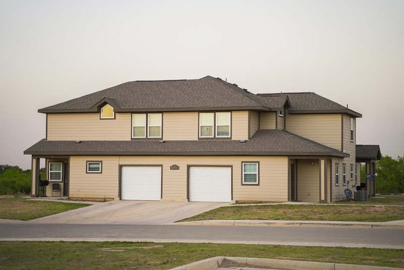 Oak Manor Villas