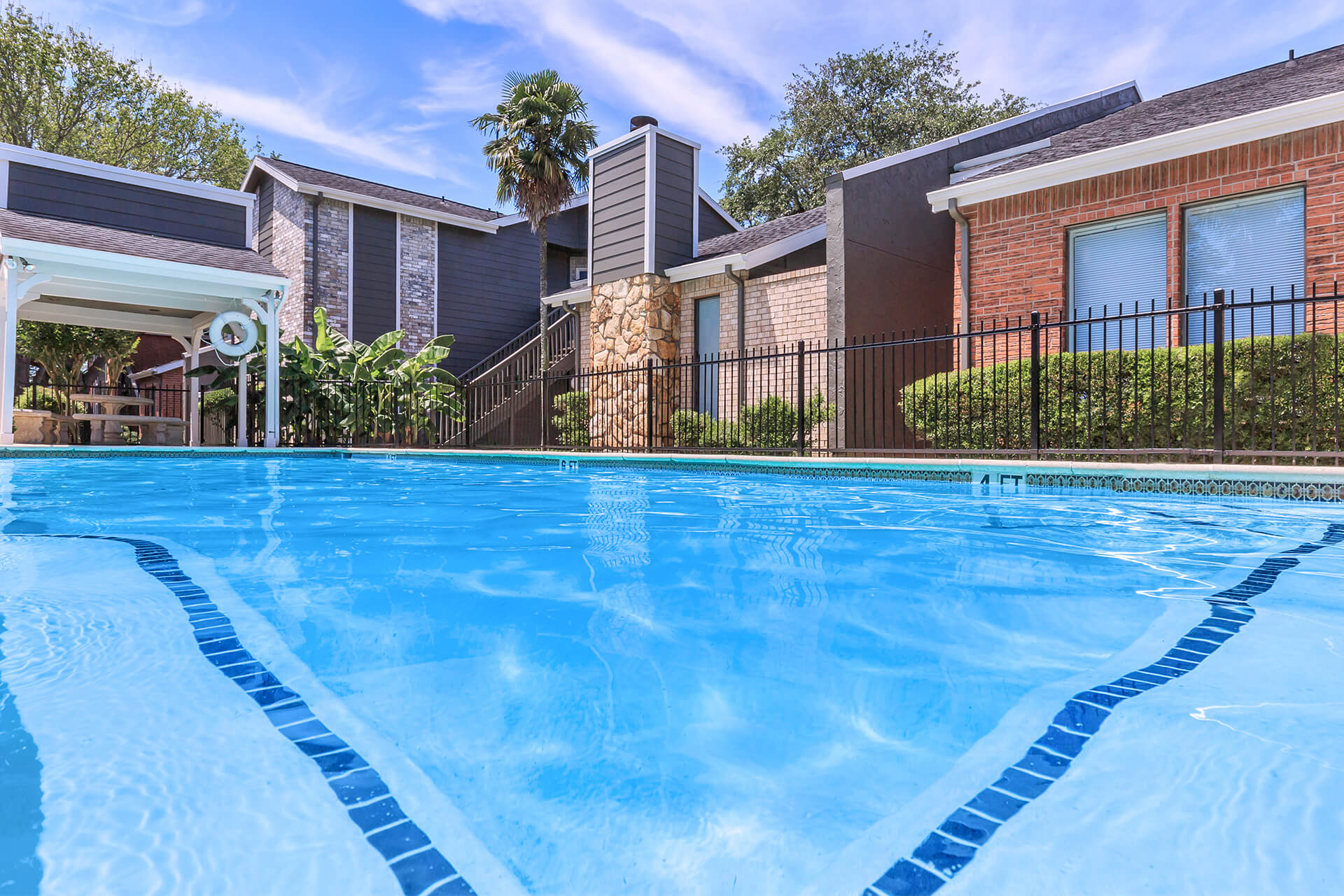 Oak Park Village Condominiums