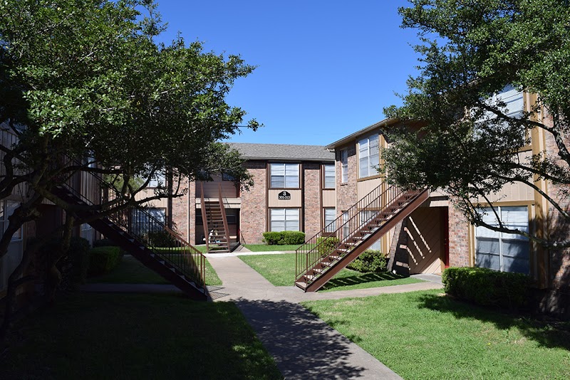 Peppertree Apartments