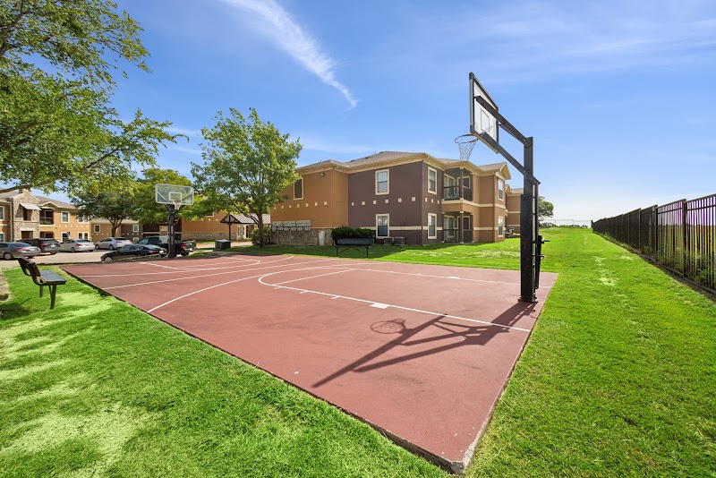 Residences at Holland Lake Apartments