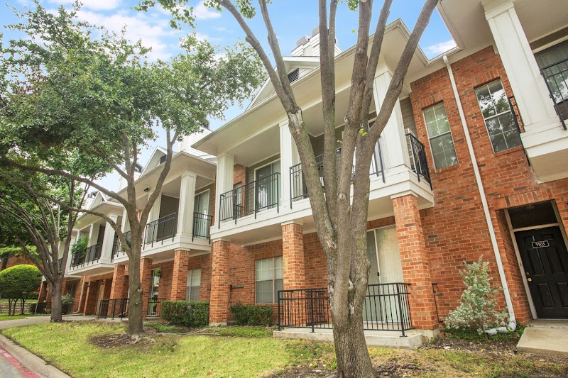 Retreat at Spring Park Apartments