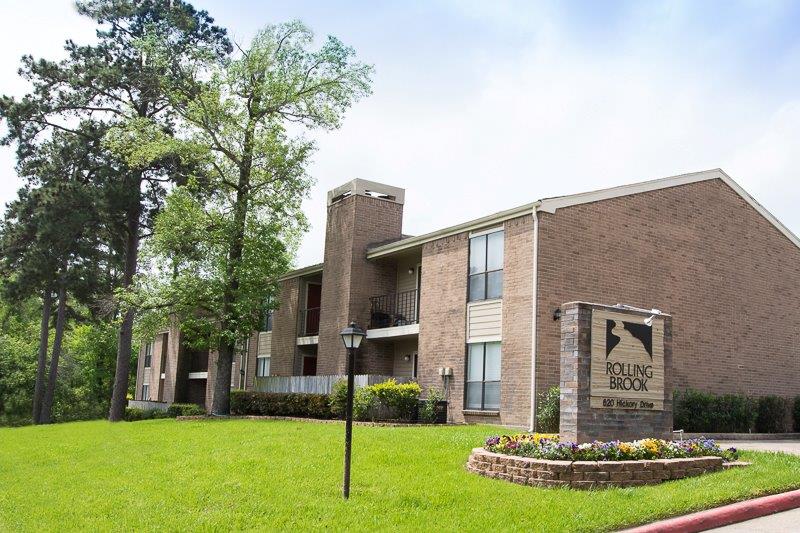 Rolling Brook Apartments