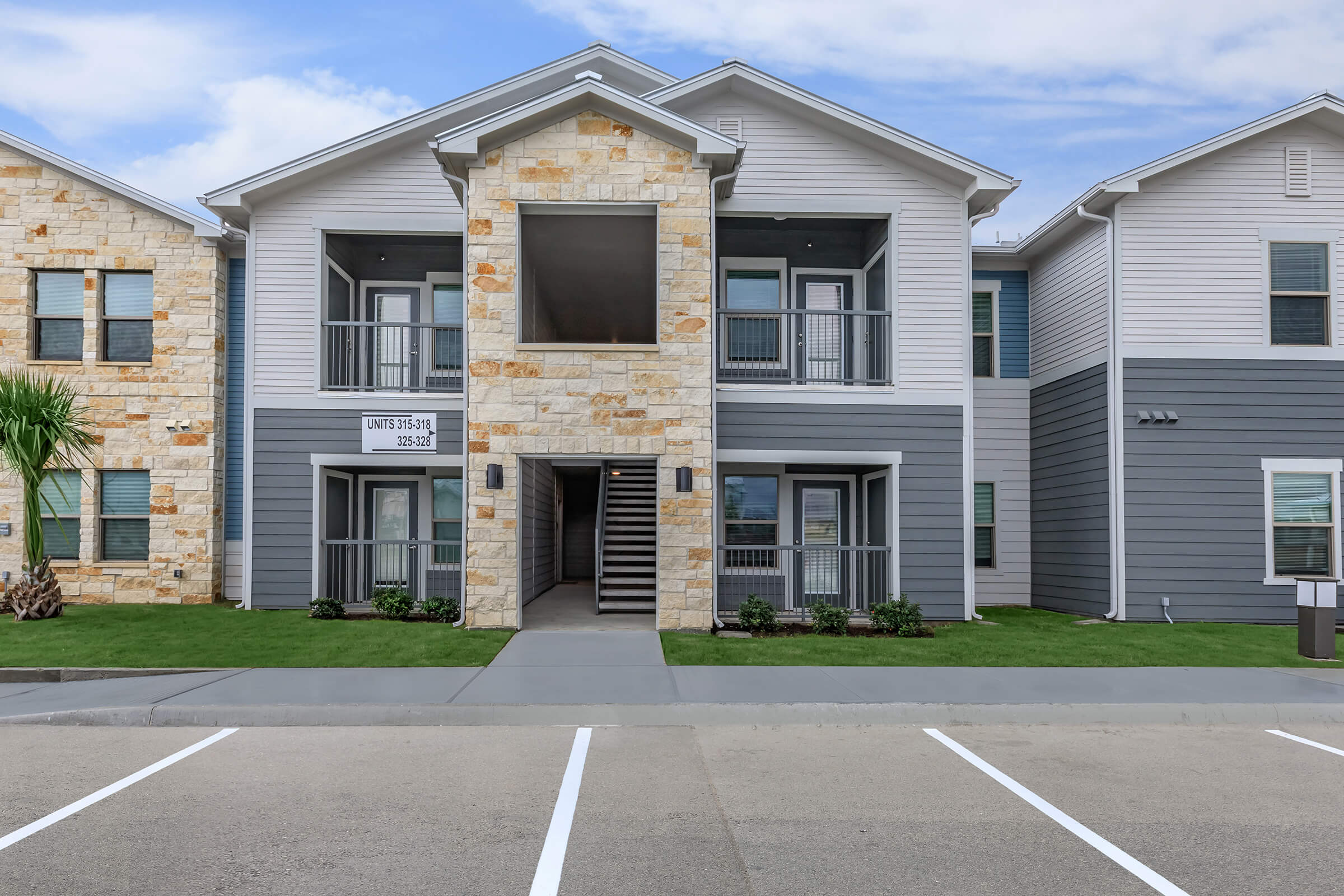 Salt Grass Landing Apartments