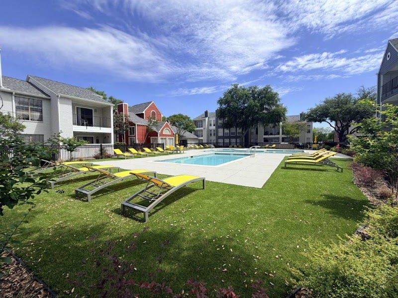 Seacrest Apartments