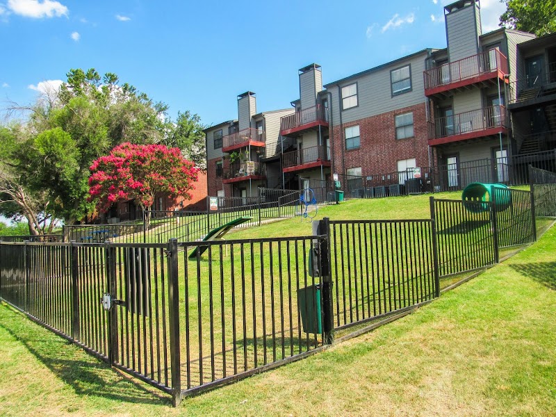 Spring Lake Village Apartments