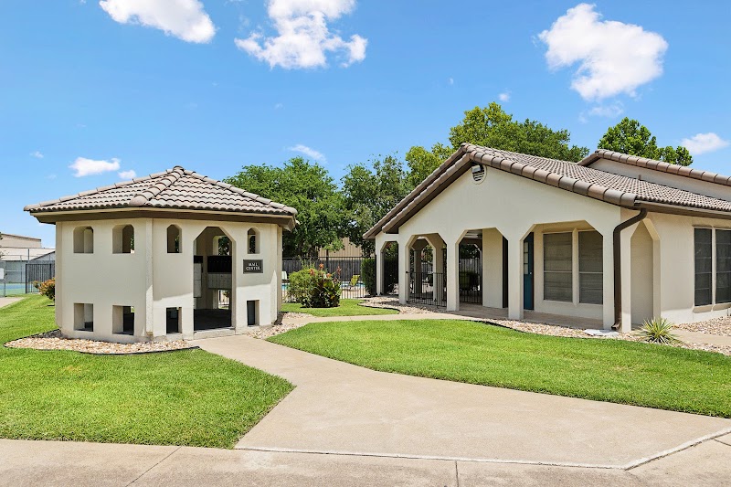 Stone Hill Apartments