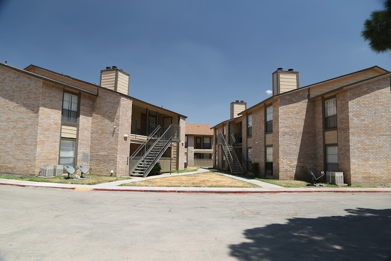 Woodview Apartment Homes